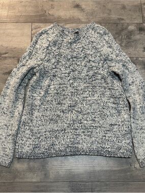 Wind River Women’s Marled Gray Cable Knit Sweater, Large
